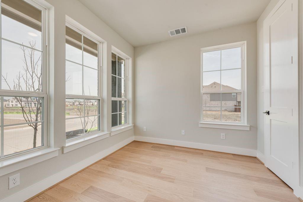 656 Blakelys Way Fate, TX 75189 - Photo 11 of 38