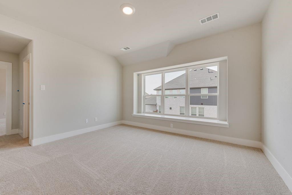 656 Blakelys Way Fate, TX 75189 - Photo 17 of 38