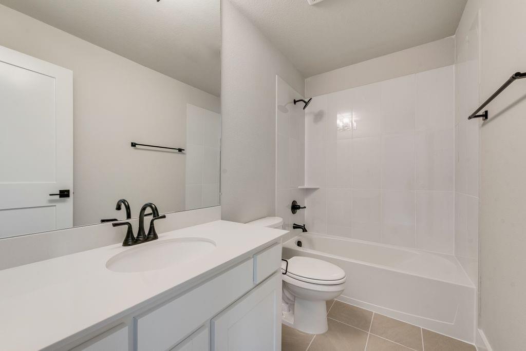 656 Blakelys Way Fate, TX 75189 - Photo 20 of 38