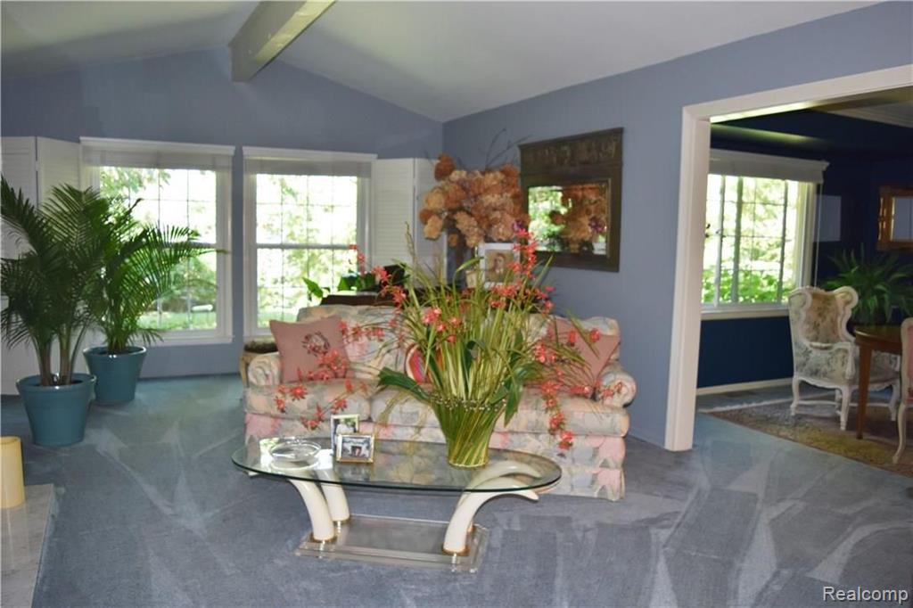 31505 Waltham Road Beverly Hills, MI 48025 - Photo 12 of 45