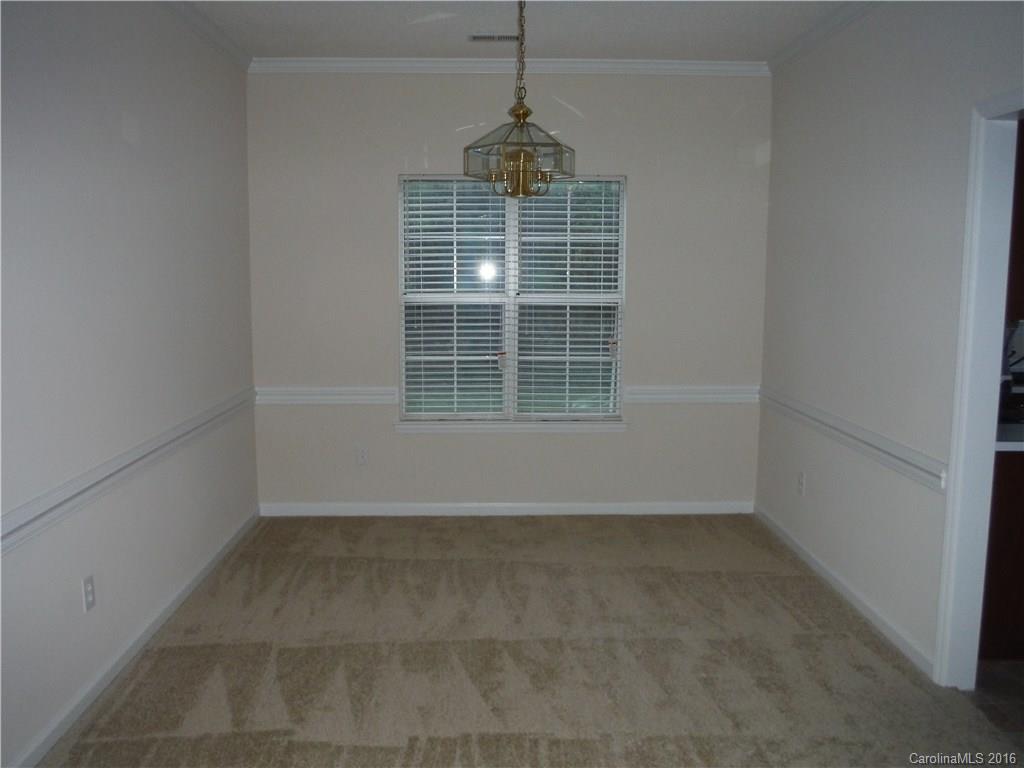 2538 Pimpernel Road Charlotte, NC 28213 - Photo 4 of 14