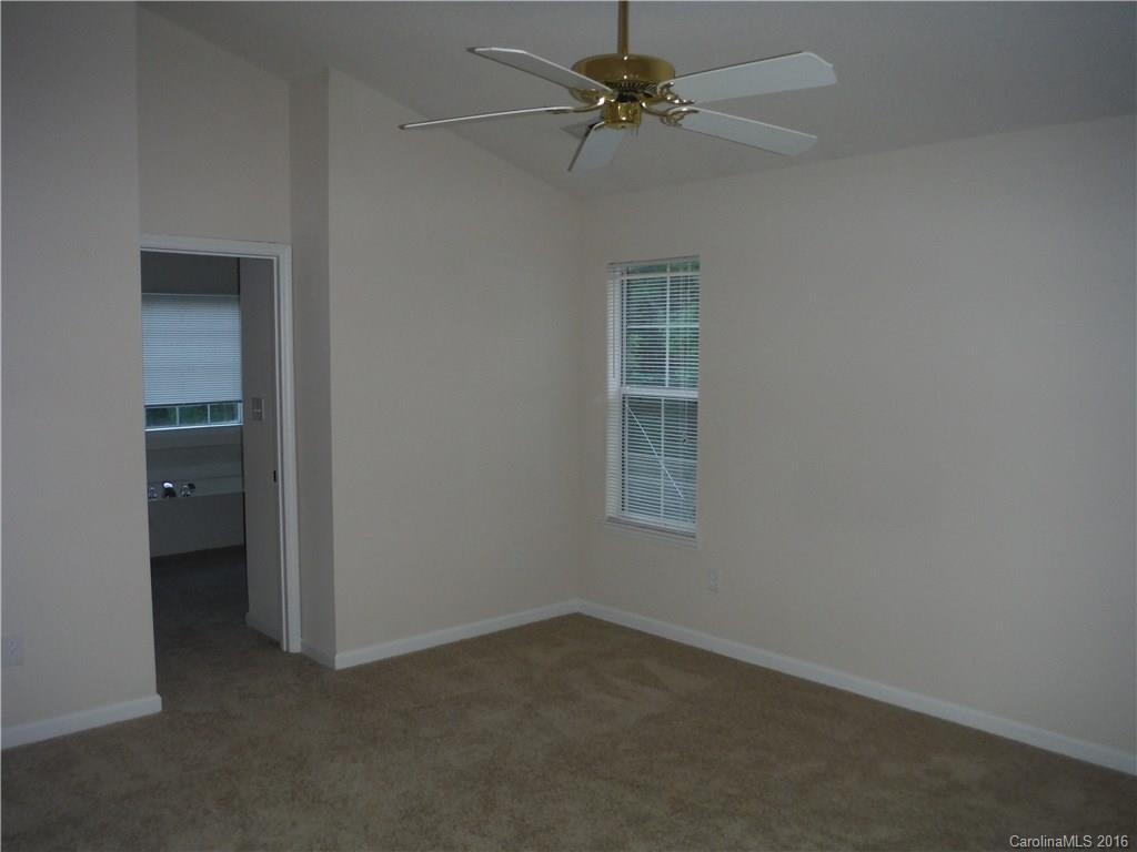 2538 Pimpernel Road Charlotte, NC 28213 - Photo 7 of 14