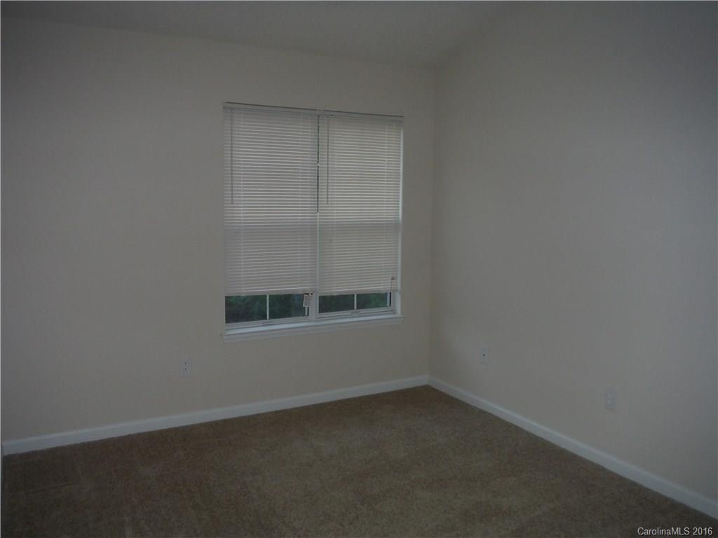 2538 Pimpernel Road Charlotte, NC 28213 - Photo 10 of 14