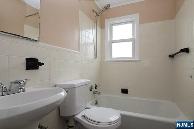 664 Harrington Road Glen Rock, NJ 07452 - Photo 10 of 22
