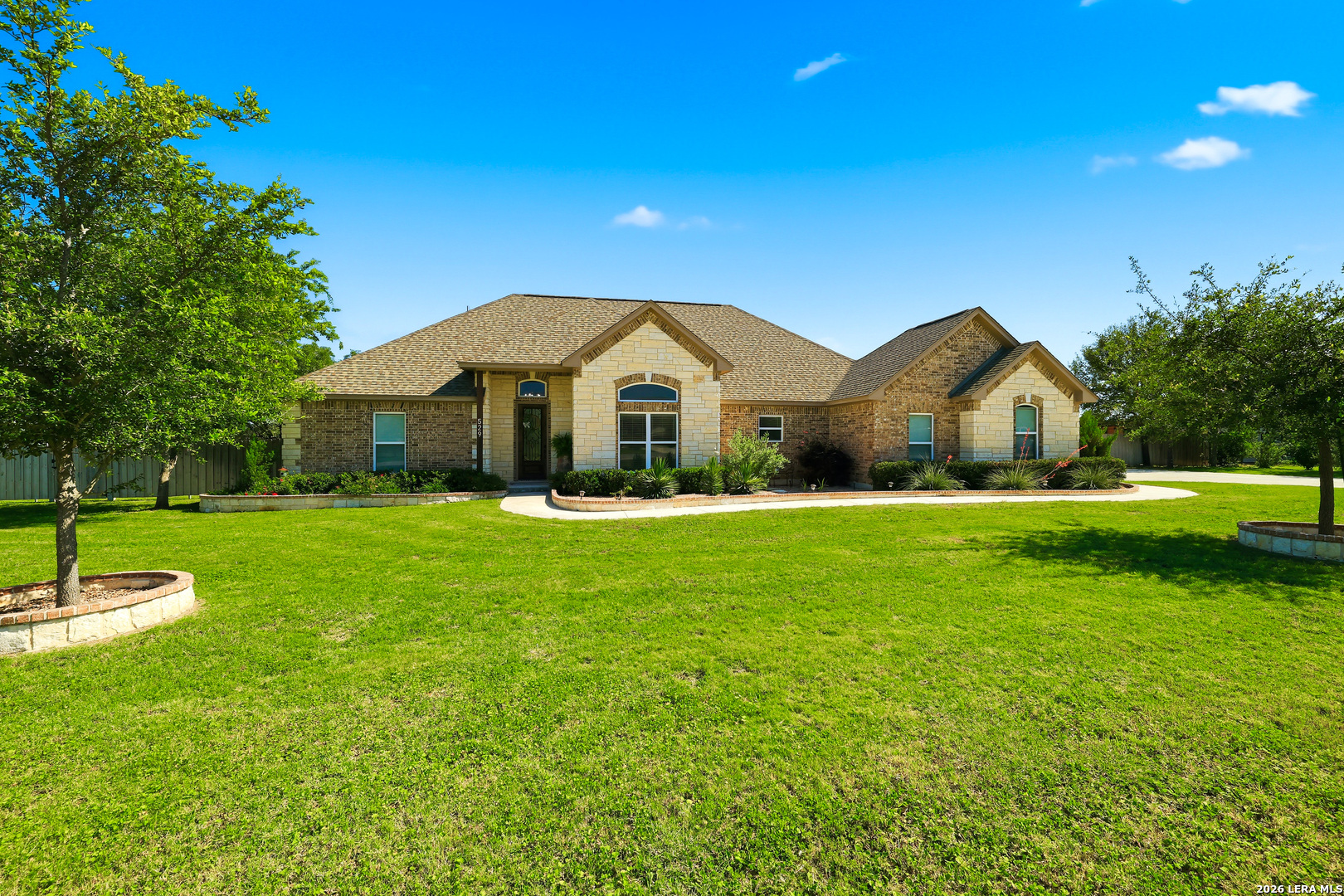 529 Double Gate Road Castroville, TX 78009 - Photo 3 of 38