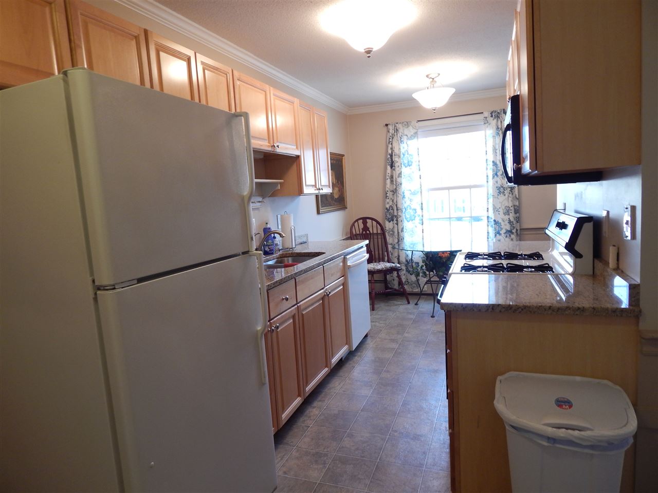 91 Winnacunnet Road, Unit 4 Hampton, NH 03842 - Photo 6 of 31