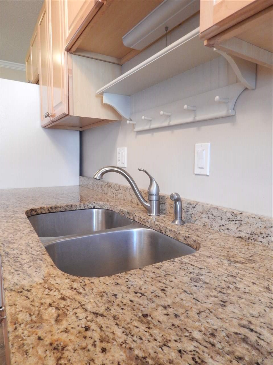 91 Winnacunnet Road, Unit 4 Hampton, NH 03842 - Photo 7 of 31