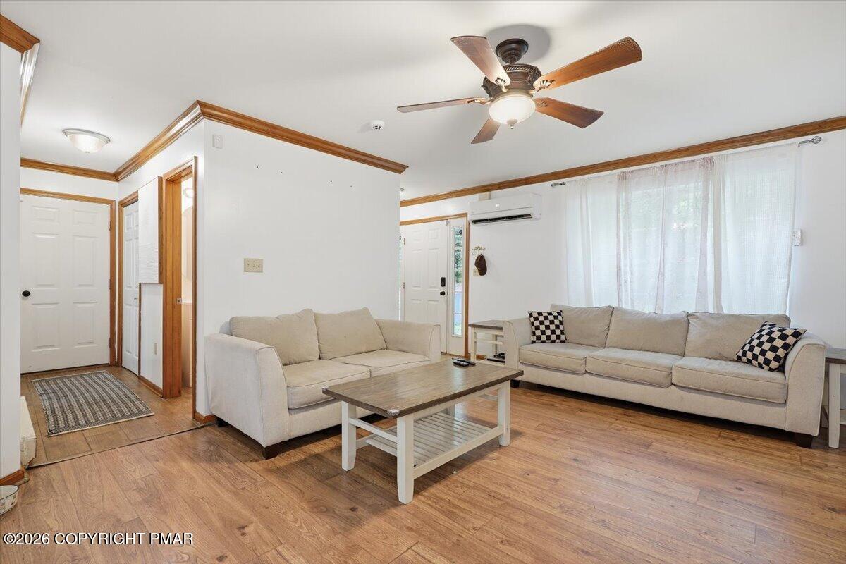 106 Seneca Road Albrightsville, PA 18210 - Photo 6 of 27 14-007_DSC00173