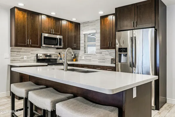 $6,000 | 8501 East Jackrabbit Road, Scottsdale, AZ 85250