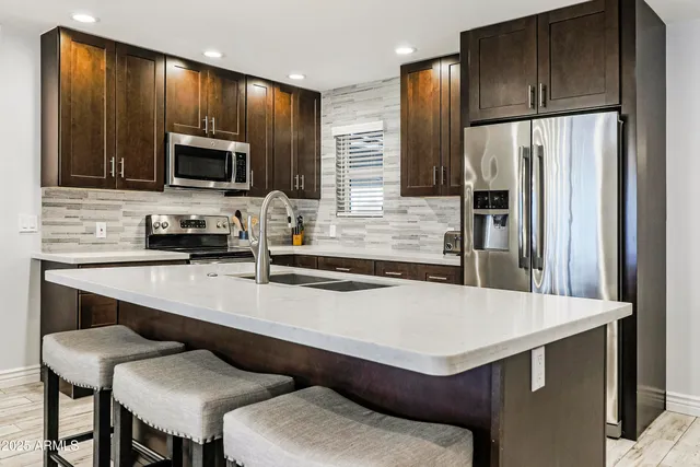 $6,000 | 8501 East Jackrabbit Road, Scottsdale, AZ 85250