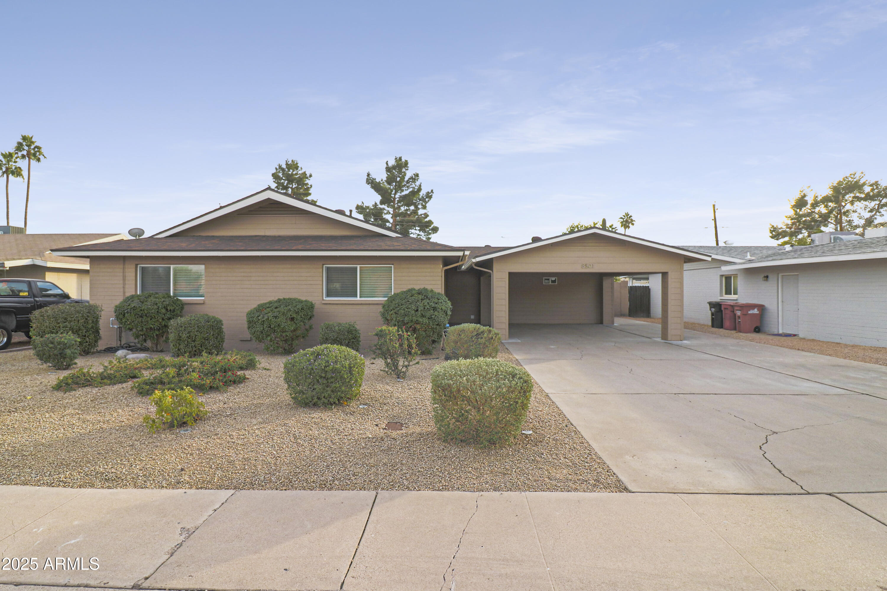 8501 East Jackrabbit Road Scottsdale, AZ 85250 - Photo 3 of 58 A (2)