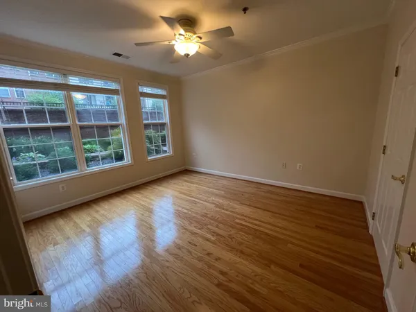 $3,345 | 1320 North Wayne Street, Unit 106, Arlington, VA 22201
