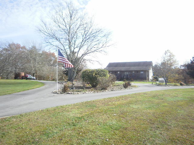 38 Pugh Road Crossville, TN 38555 - Photo 1 of 39 38 PUGH ROAD 042
