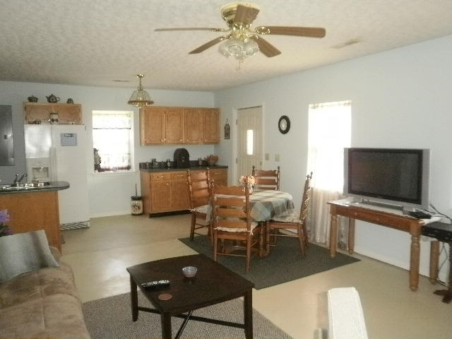 38 Pugh Road Crossville, TN 38555 - Photo 24 of 39 38 PUGH ROAD 023