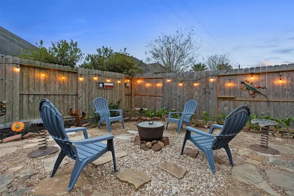 $565,000 | 3404 Cactus Heights Lane, Pearland, TX 77581