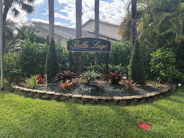 5310 Elmhurst Road, Unit E West Palm Beach, FL 33417 - Photo 2 of 24 Bella Lago
