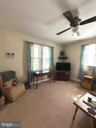 $1,350 | 803 B Wolfe Street, Fredericksburg, VA 22401