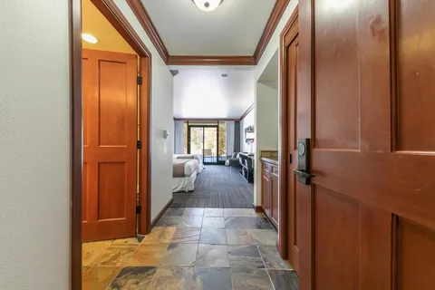 $1,000,000 | 400 Resort Road, Unit 118 120, Olympic Valley, CA 96146