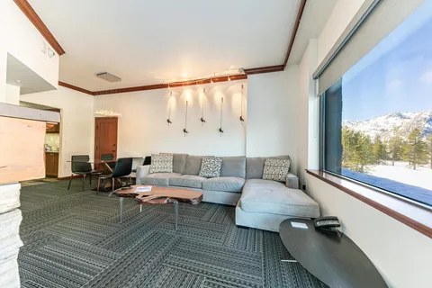 $1,000,000 | 400 Resort Road, Unit 118 120, Olympic Valley, CA 96146