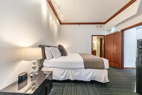 $1,000,000 | 400 Resort Road, Unit 118 120, Olympic Valley, CA 96146