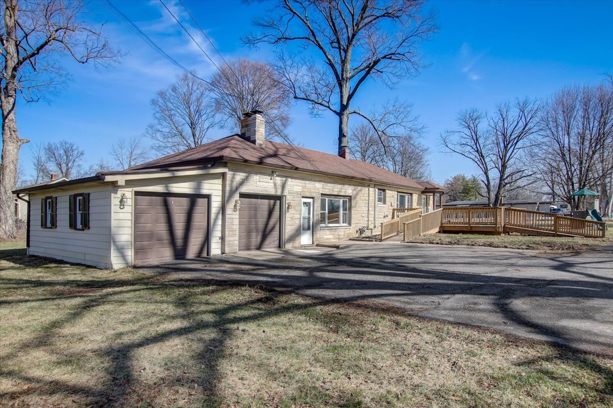 6724 Stanley Road Camby, IN 46113 - Photo 7 of 56