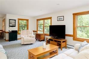 156 Mountain Road York, ME 03902 - Photo 9 of 33