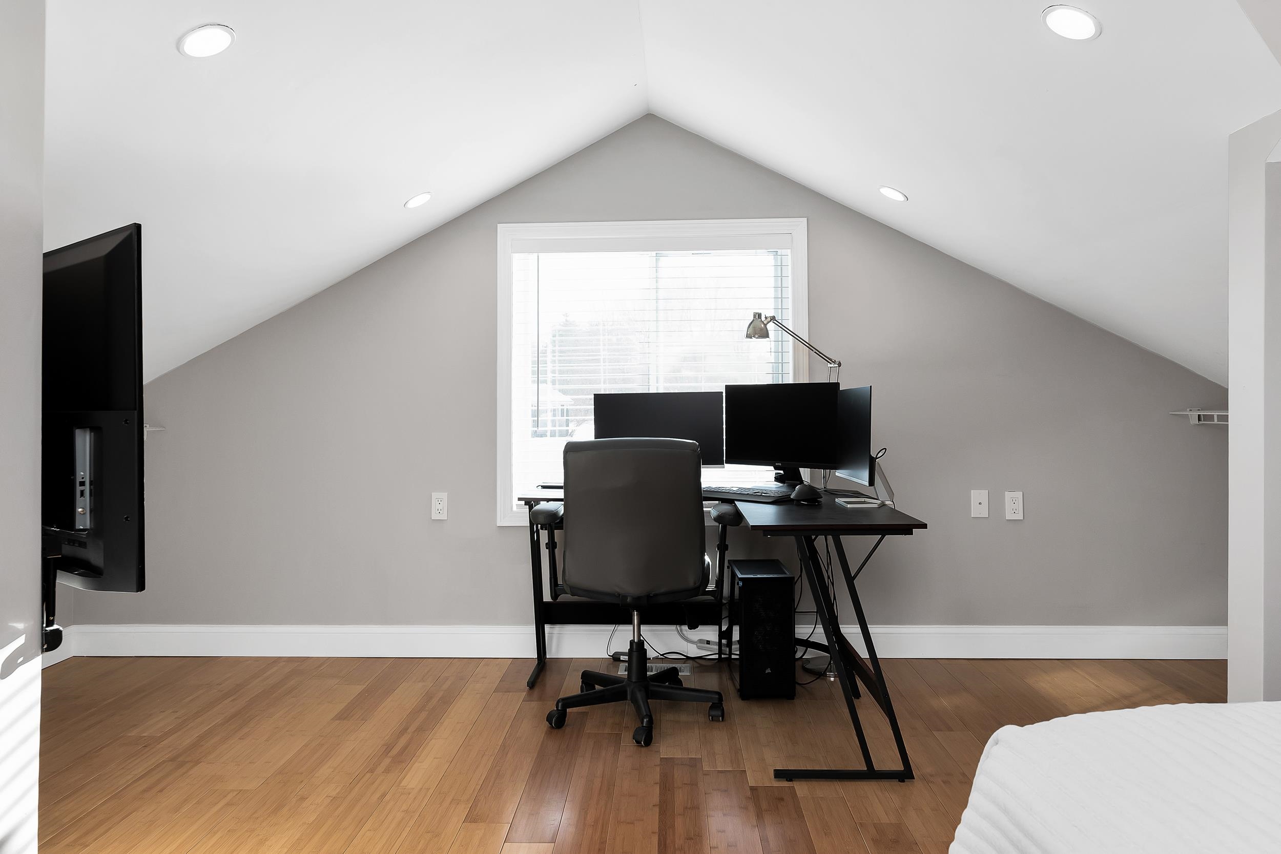 3 Sunrise Drive Pelham, NH 03076 - Photo 16 of 42