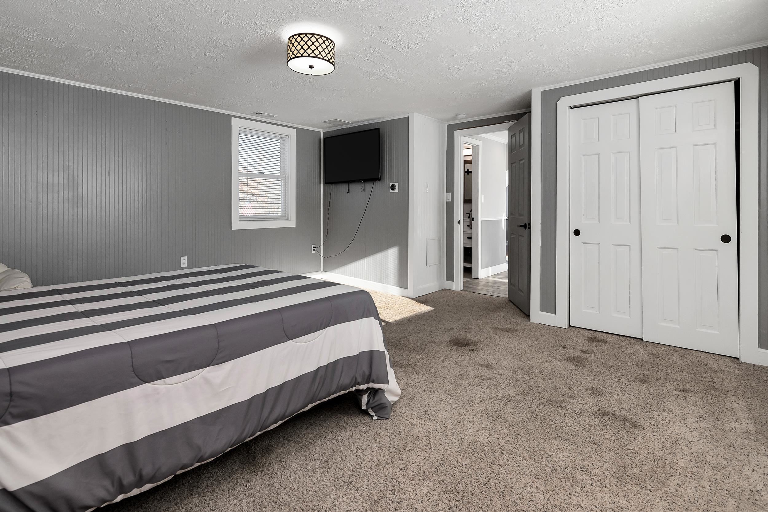 3 Sunrise Drive Pelham, NH 03076 - Photo 23 of 42