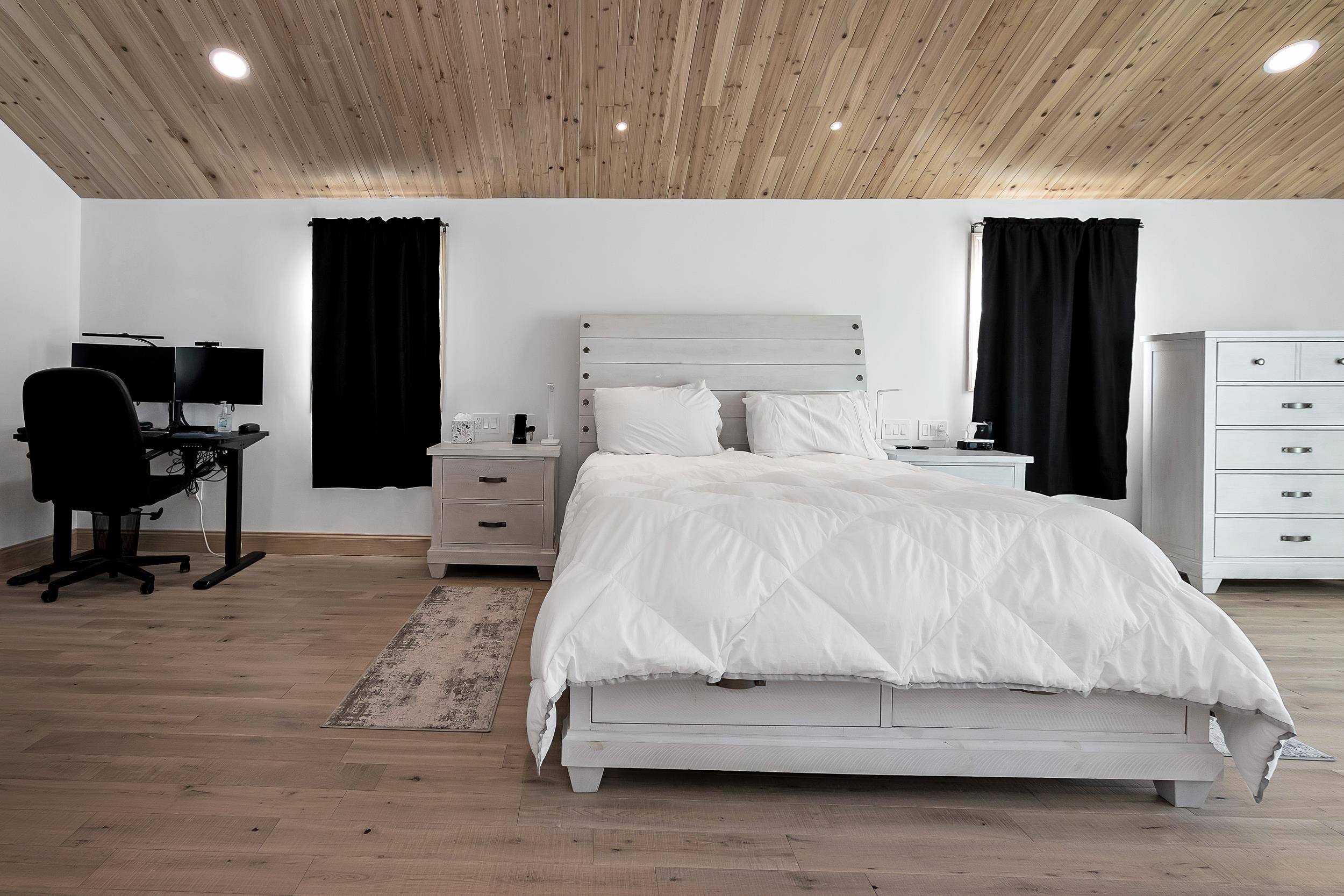 3 Sunrise Drive Pelham, NH 03076 - Photo 28 of 42