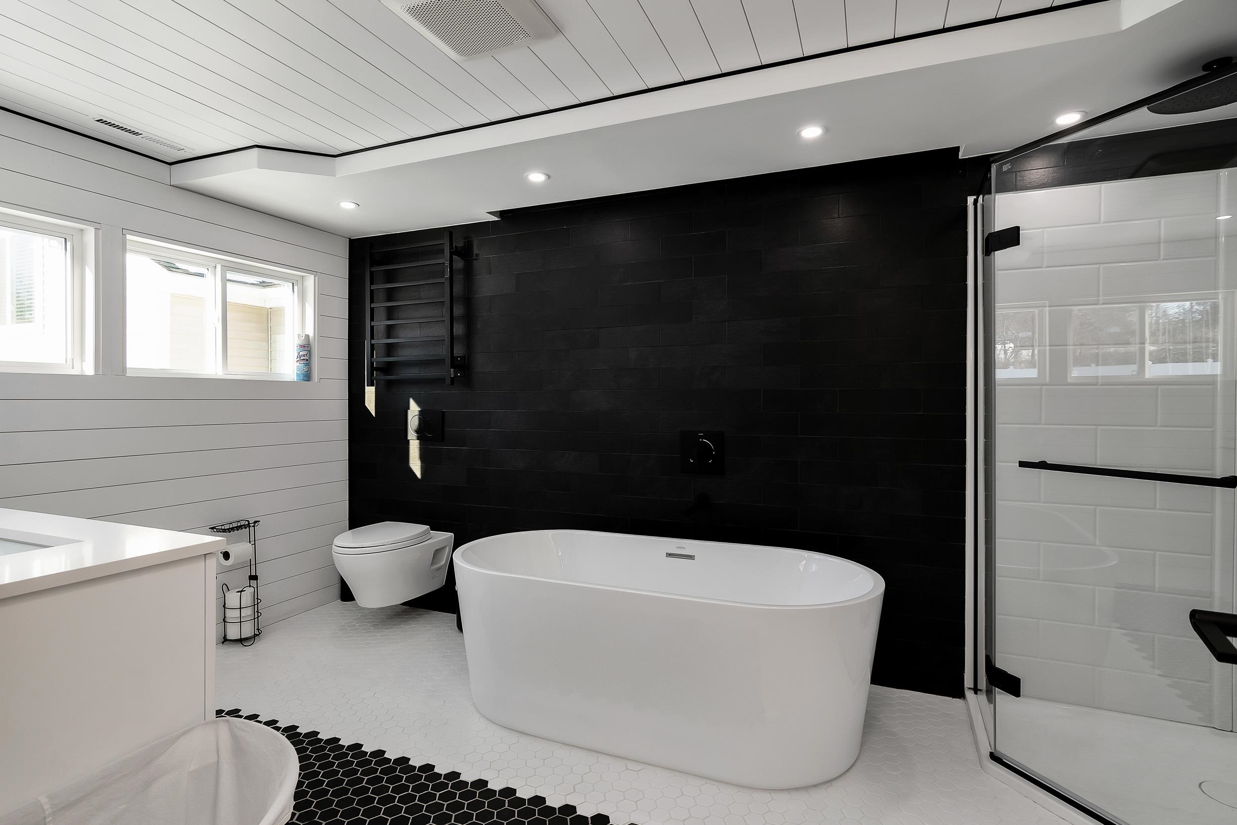 3 Sunrise Drive Pelham, NH 03076 - Photo 32 of 42