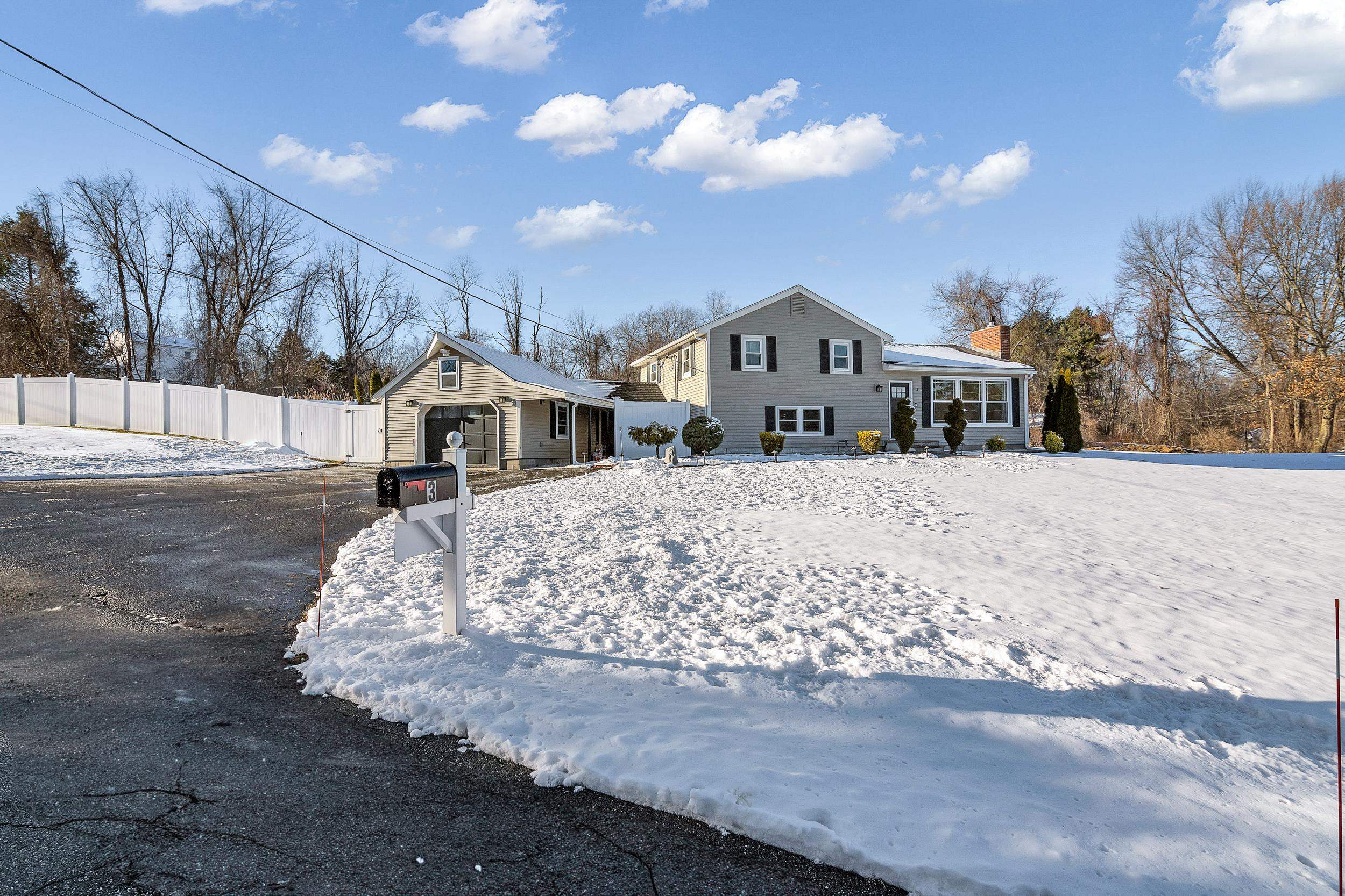 3 Sunrise Drive Pelham, NH 03076 - Photo 39 of 42