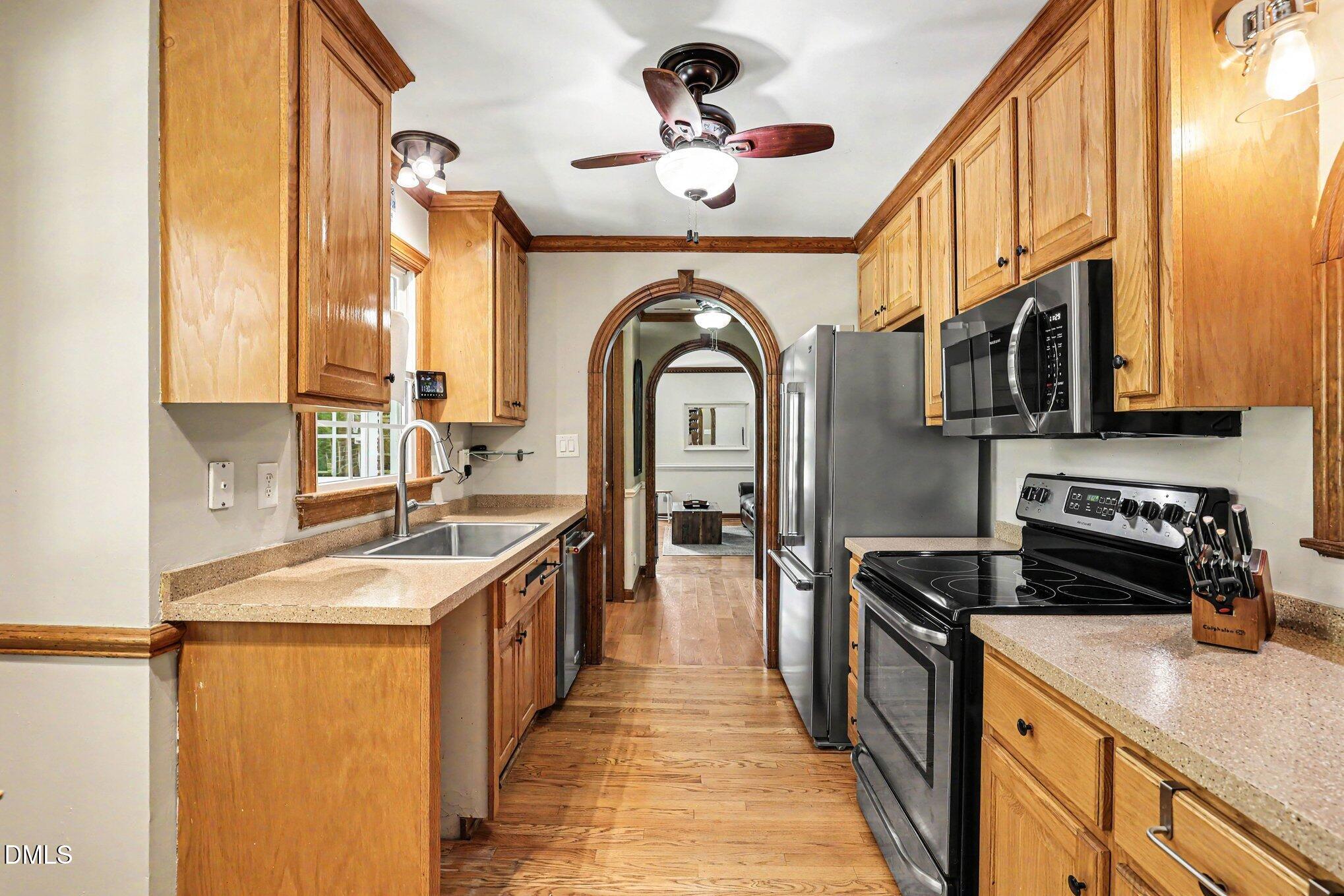 2256 Shotwell Road Clayton, NC 27520 - Photo 12 of 74 Kitchen