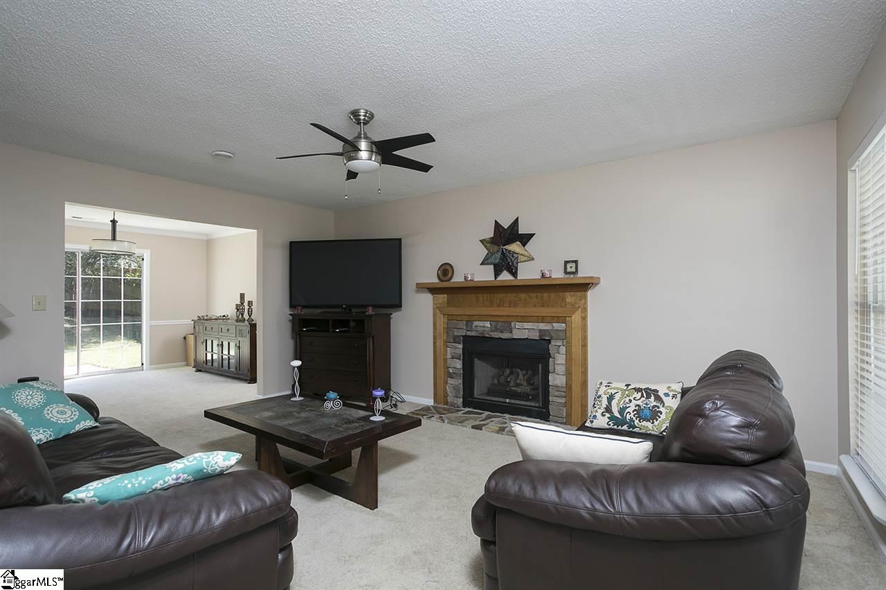 114 Fawnbrook Drive Greer, SC 29650 - Photo 3 of 30
