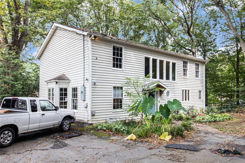 1639 Frazier Road Decatur, GA 30033 - Photo 28 of 30 a view of a car in front of house