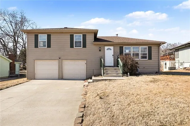 $209,900 | 8704 Kentucky Avenue, Raytown, MO 64138