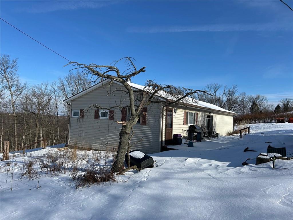 285 Deerfield Road Washington, PA 15301 - Photo 3 of 13