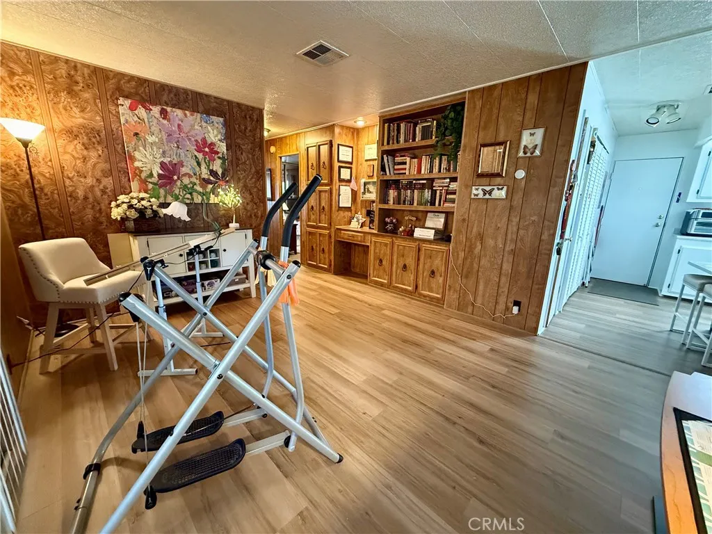 15181 Van Buren Riverside, CA 92504 - Photo 8 of 27