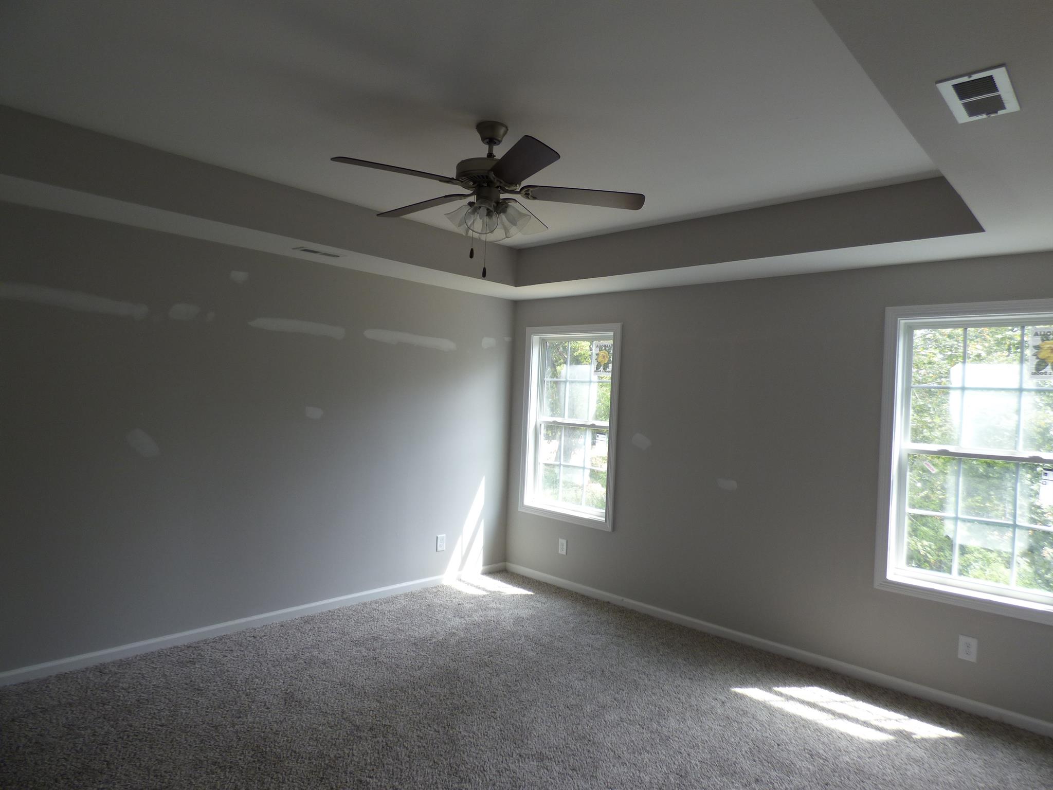 1769 Rains Road Clarksville, TN 37042 - Photo 10 of 15 Gallery Image 10