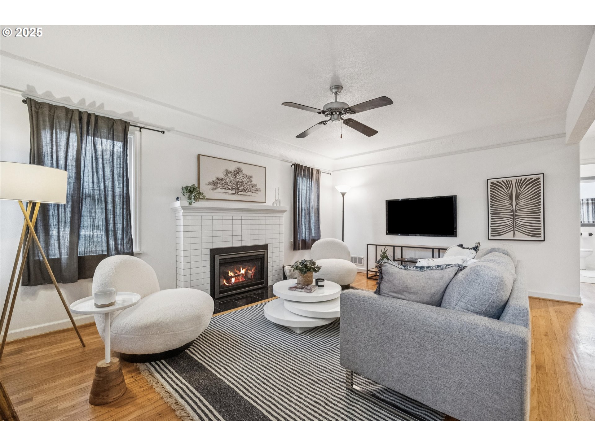 6443 Northeast 33rd Avenue, Unit A Portland, OR 97211 - Photo 6 of 27