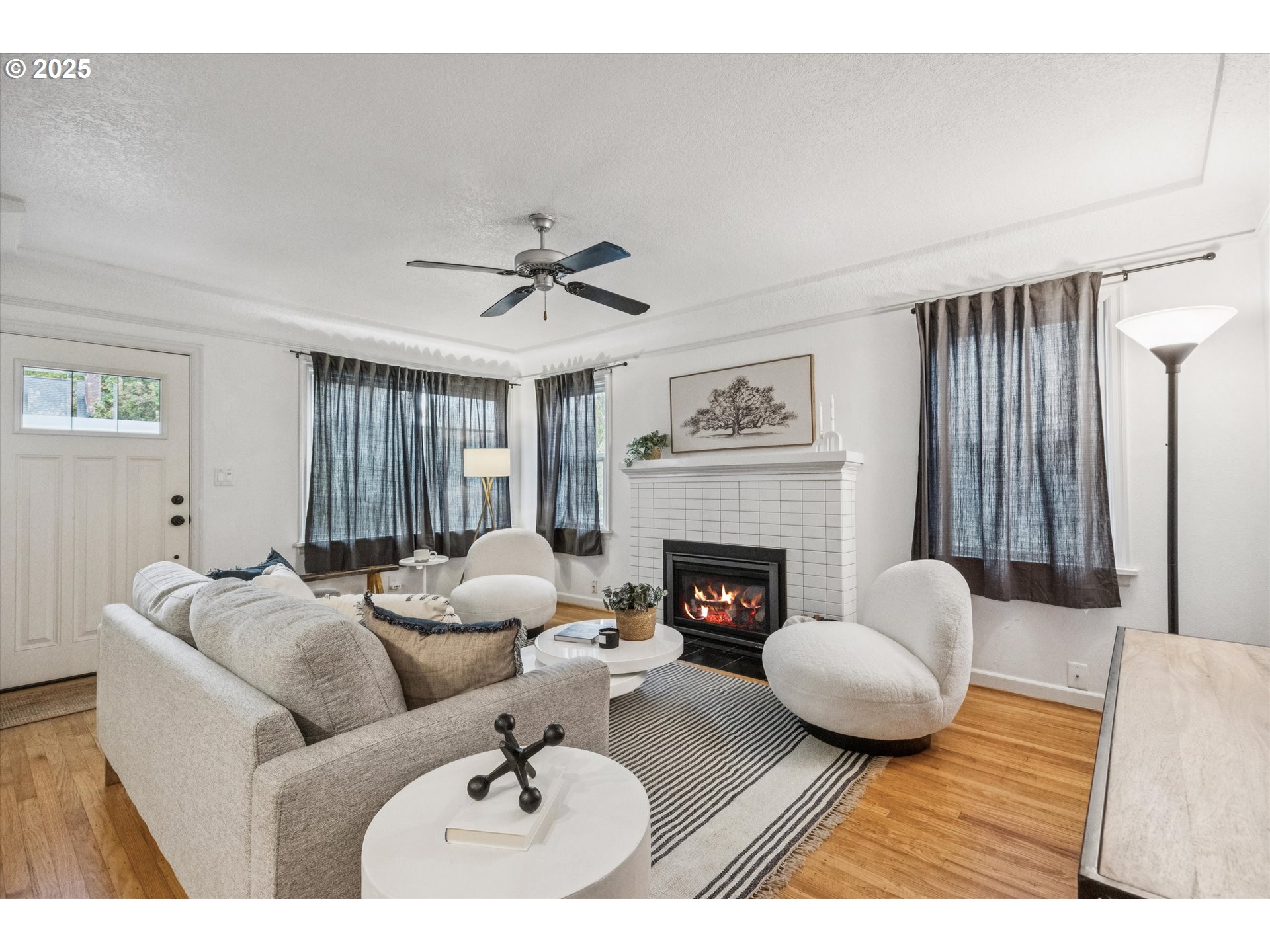 6443 Northeast 33rd Avenue, Unit A Portland, OR 97211 - Photo 10 of 27