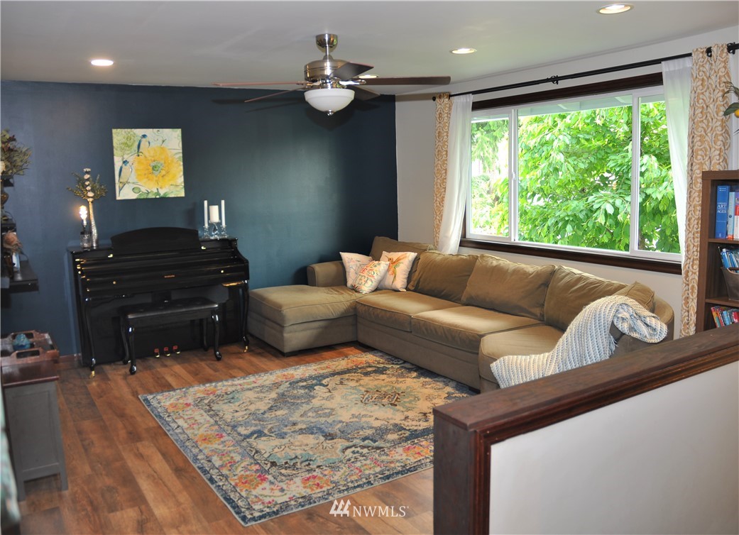 523-212 212th Street Southwest Bothell, WA 98021 - Photo 13 of 25