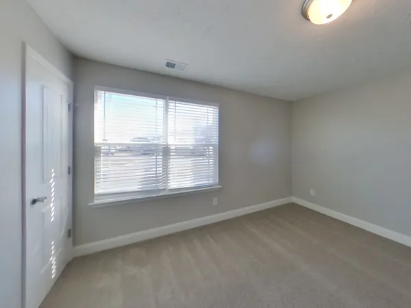 $1,789 | 716 Cedar Street, Springfield, TN 37172