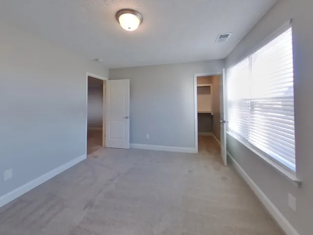 $1,969 | 716 Cedar Street, Springfield, TN 37172