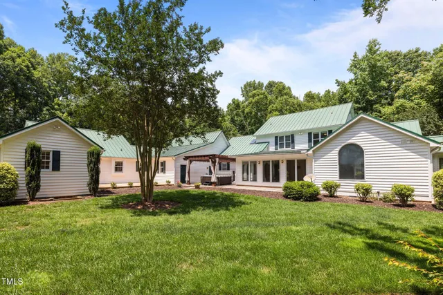 $1,700,000 | 300 Oak Ridge Drive, Hillsborough, NC 27278