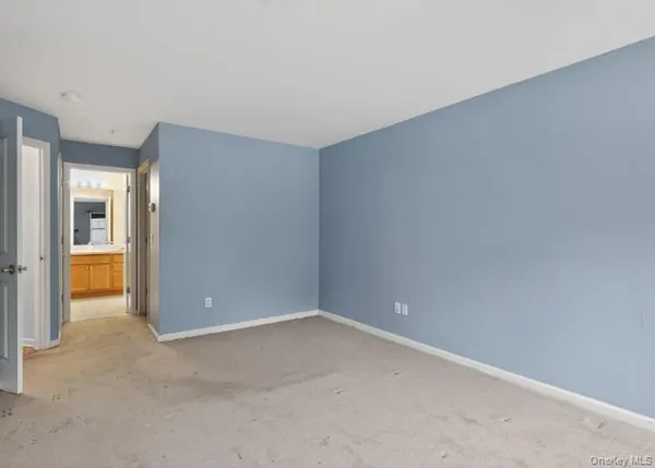 $458,600 | 414 Highridge Court, Peekskill, NY 10566