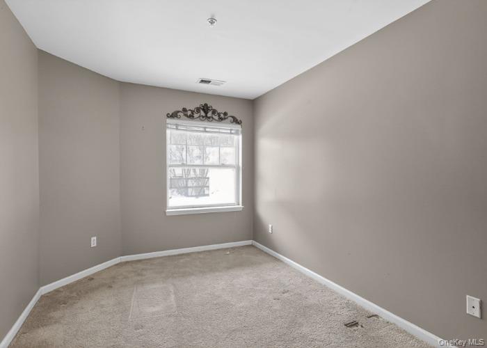 414 Highridge Court Peekskill, NY 10566 - Photo 17 of 23