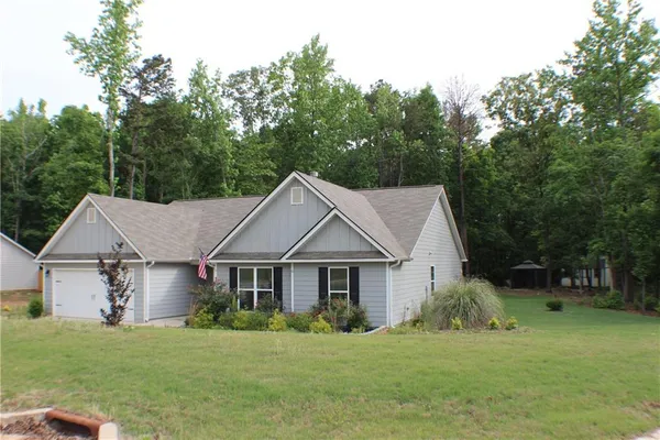 $390,000 | 99 Southwood Drive, Danielsville, GA 30633