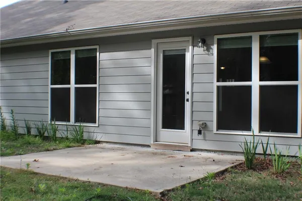 $390,000 | 99 Southwood Drive, Danielsville, GA 30633