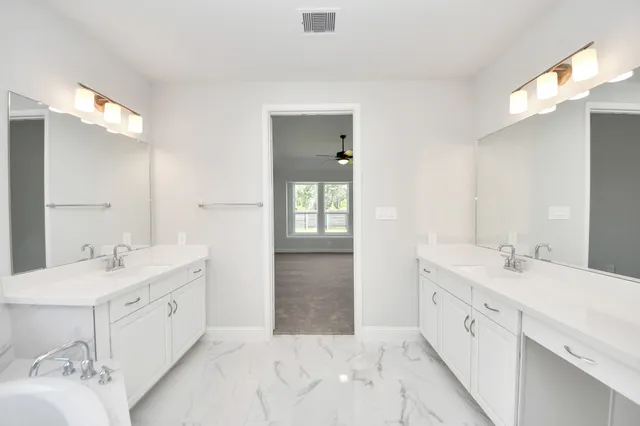 $579,957 | 17011 Sweet Iris Court, Conroe, TX 77302