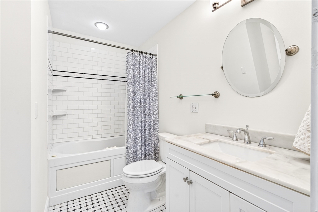 24 Fielding Street Concord, MA 01742 - Photo 9 of 30 Gallery Image 9